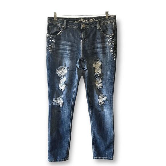 Almost Famous Skinny Distressed Blinged Out Jeans, Size 14 - Picture 1 of 9